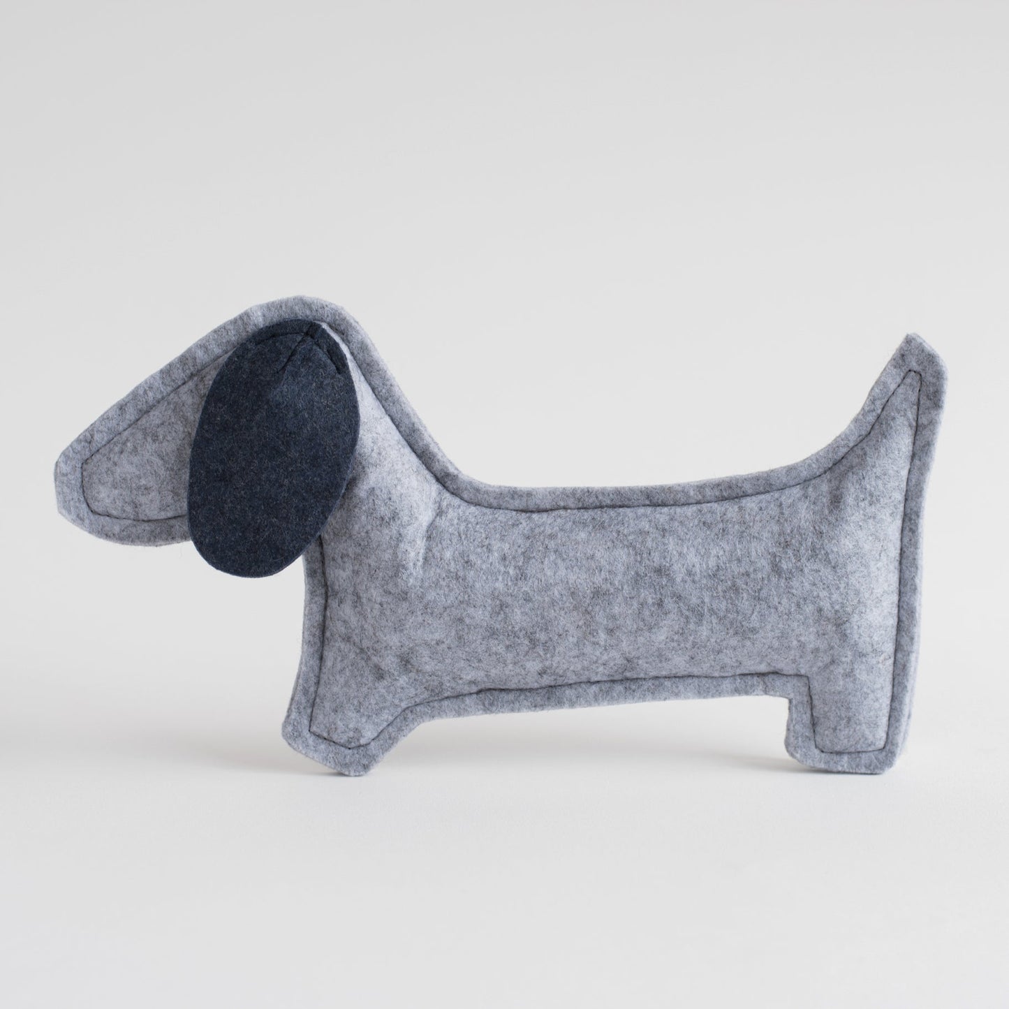 Nooee Pet Felt Animal Toy – Soft & Durable Indoor Play Toy for Dogs & Cats, Lightweight Polyester Felt, Multiple Shapes (Dog, Elephant, Fish, Bird), Sizes 7.5”–10”
