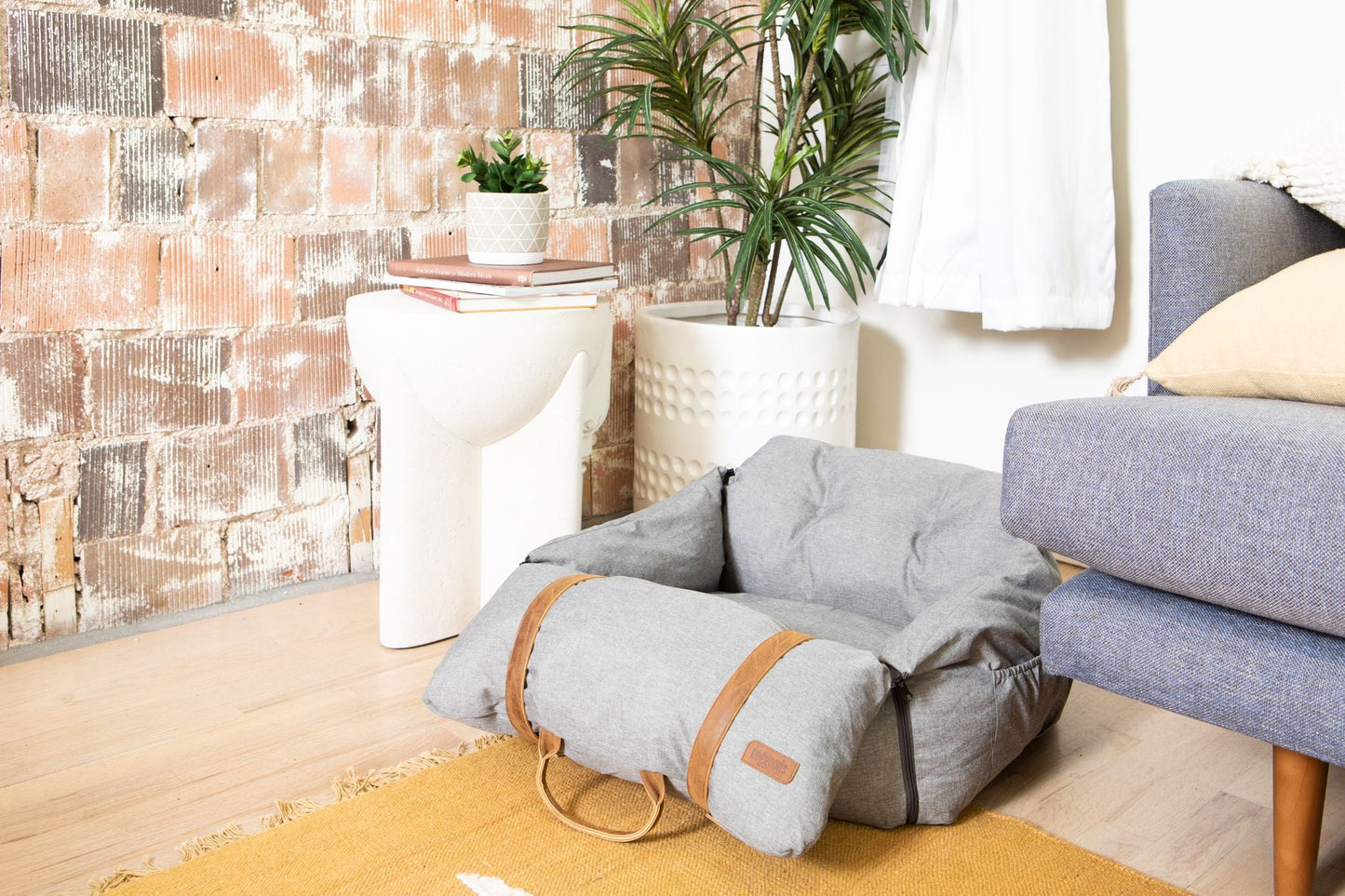 Car Bed for Dogs by DogGoods ™