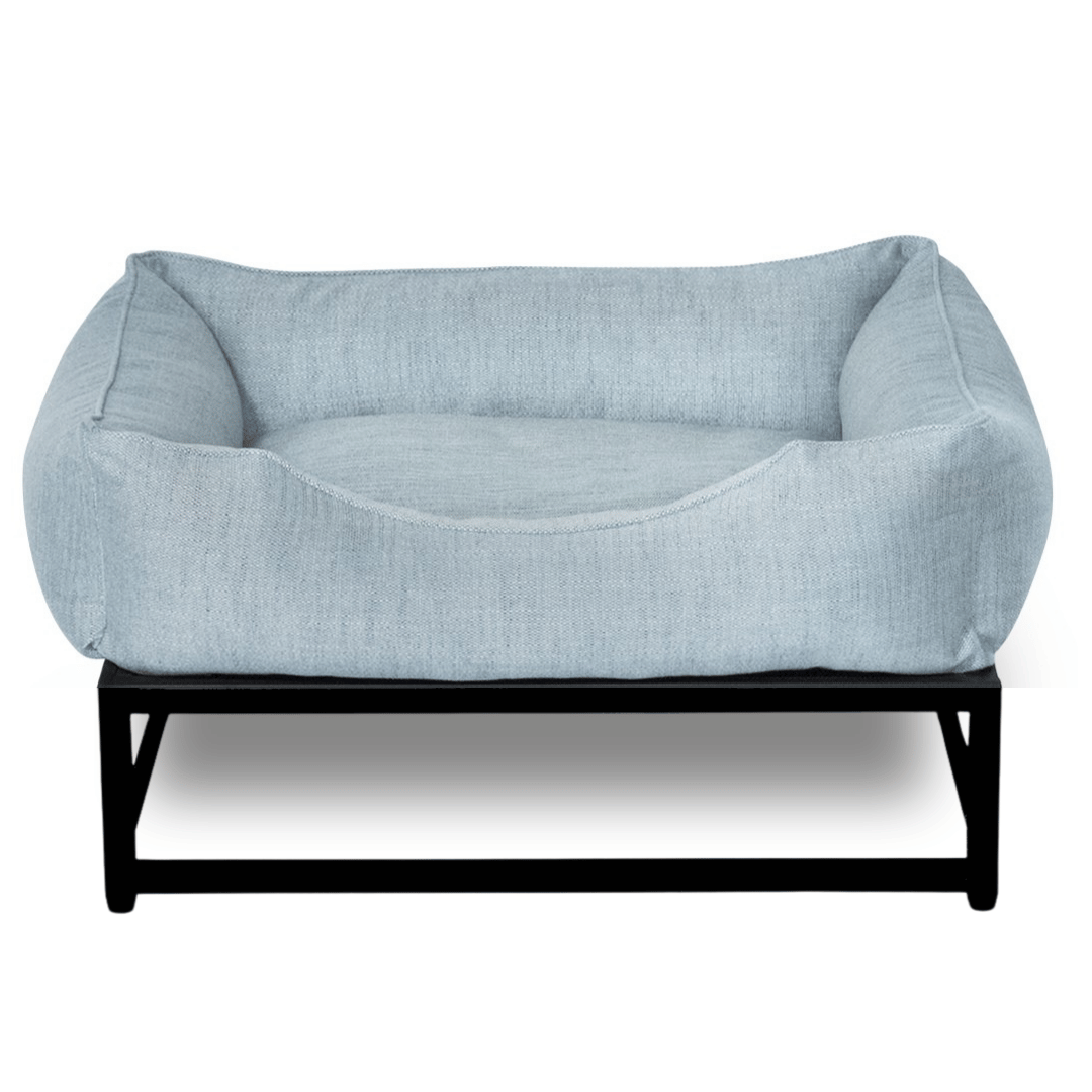 The FÜZI Elevated Dog Bed – Mist Blue Performance Fabric on Black Metal Base (S/M/L/XL)
