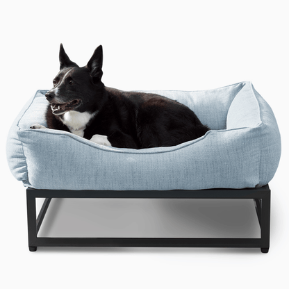 The FÜZI Elevated Dog Bed – Mist Blue Performance Fabric on Black Metal Base (S/M/L/XL)