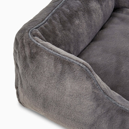 FÜZI Elevated Dog Bed – Dark Grey Bolster & Black Metal Base