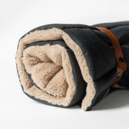 Nooee Pet Mat Jackson – Dual-Sided Travel Pet Mat with Water-Resistant Linen & Plush Sherpa, Roll-Up Design with Removable Vegan Leather Handle, Machine Washable, 24” x 40”