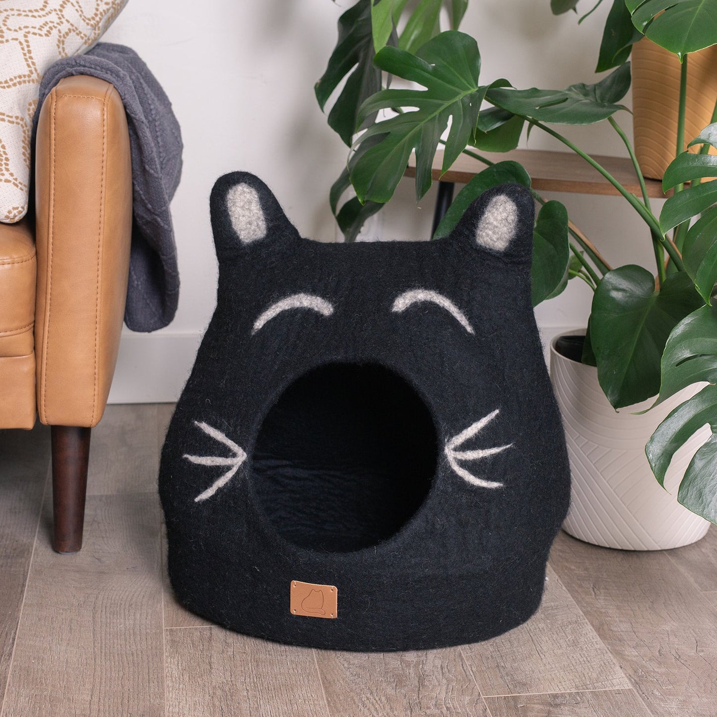 Fuzzy Cove Boy Cat Design Ear Style Felted Wool Cat Cave – Cozy Peekaboo Bed (Small & Large)