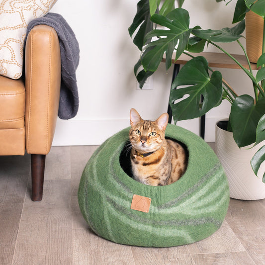 Fuzzy Cove Fade Design Felted Wool Cat Cave – Tail Style Ombre Modern Cat Bed