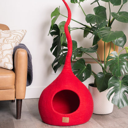 Fuzzy Cove Chili Red Tail Style Felted Wool Cat Cave – Modern Peekaboo Cave Bed for Cats
