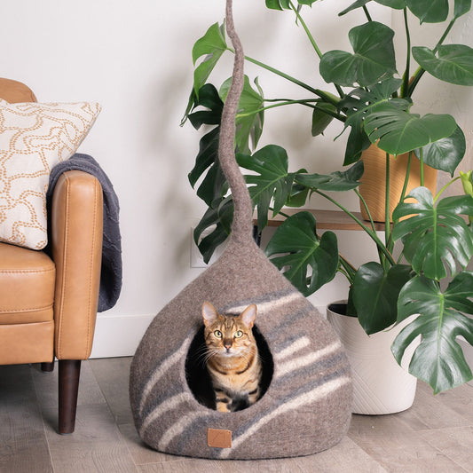 Fuzzy Cove Stone Design Felted Wool Cat Cave – Tail Style Modern Peekaboo Bed