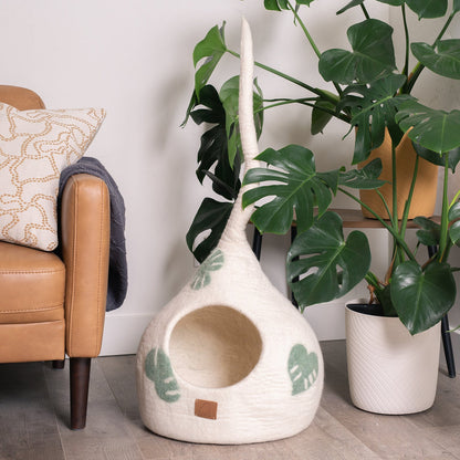 Fuzzy Cove Leaf Design Tail Style Felted Wool Cat Cave – Monstera-Inspired Cozy Hideout for Cats