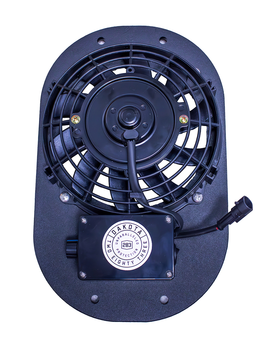 Dakota 283 Dog Crate Ventilation Fan – Portable 12V Cooling Fan with Adjustable Speeds, Quiet Airflow & Pet-Safe Protective Grill