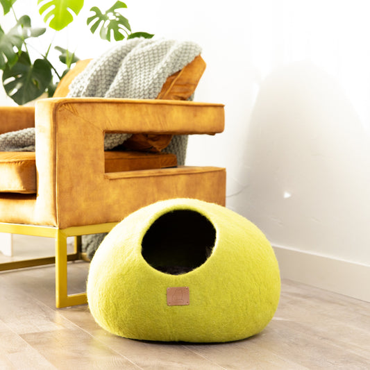 Fuzzy Cove Citrus Green Round Style Felted Wool Cat Cave – Handcrafted Cozy Peekaboo Hideaway Bed for Cats