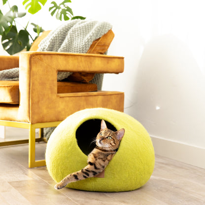 Fuzzy Cove Citrus Green Round Style Felted Wool Cat Cave – Handcrafted Cozy Peekaboo Hideaway Bed for Cats