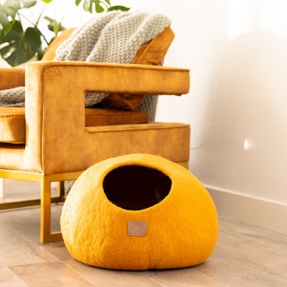 Fuzzy Cove Fire Orange Round Wool Cat Cave – Felted Merino Wool Hideaway Bed for Cats