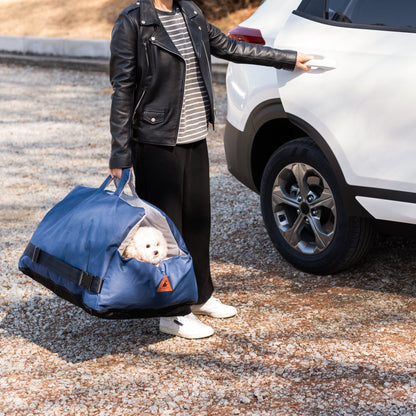 Nooee Pet Car Seat Charlie – Plush Small-to-Medium Dog & Cat Booster Seat with Safety Tether, Side Pocket, Removable Washable Cushion, Supports Pets Up to 18 lbs, 15” x 16”