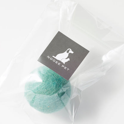 Nooee Pet Wool Toy Ball (6CM) – 100% Natural Handmade Wool Ball for Dogs & Cats, Eco-Friendly, Chemical-Free, 6cm Diameter