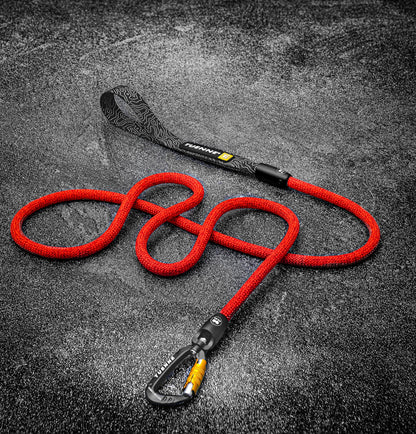 Rope Dog Leash with Auto-Locking Carabiner – 9.8mm Mammut | Blood Red | Tuenne