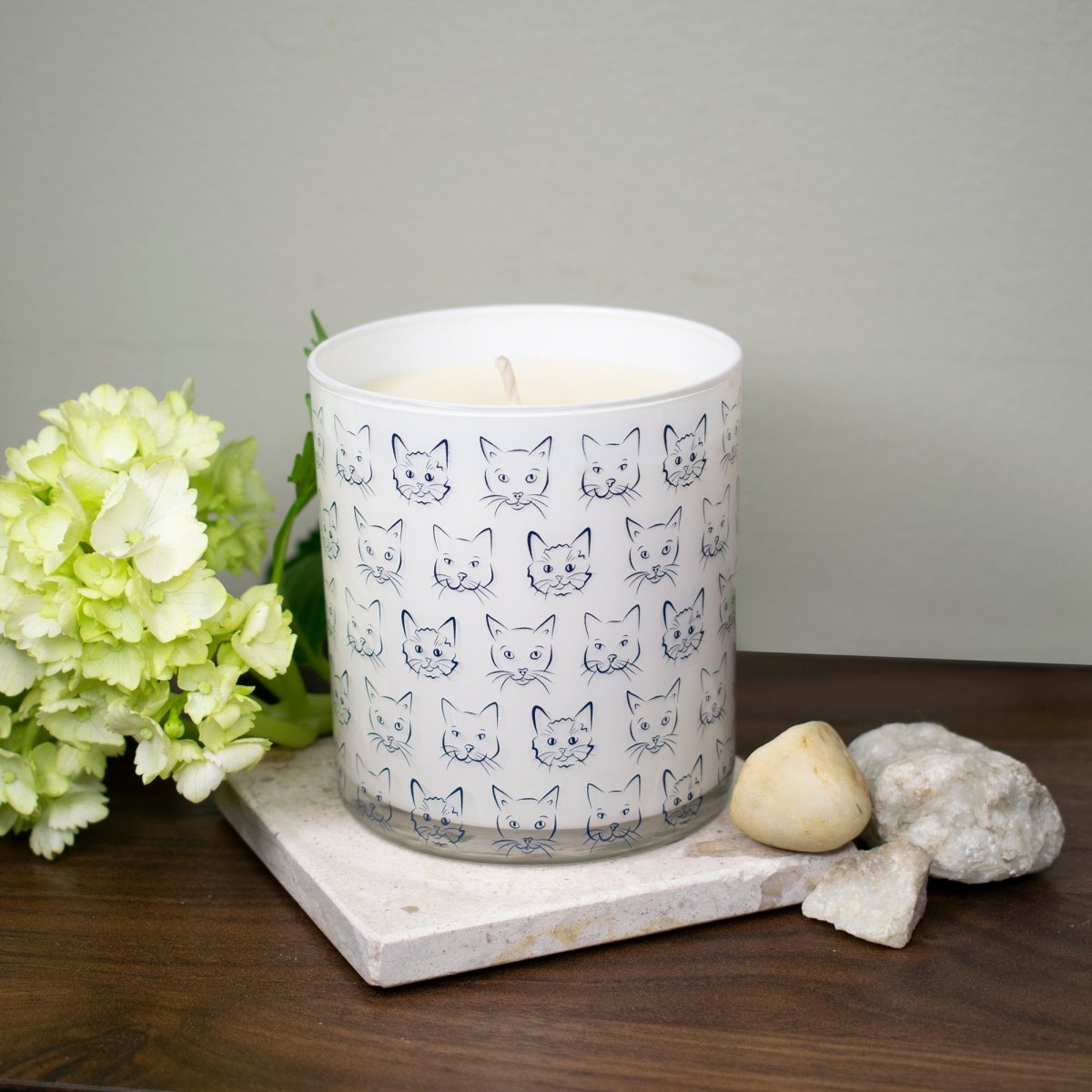 Cat Heads Jar Candle – Rolling in Grass Scent | 12oz Odor-Neutralizing Soy Wax Candle (Made in USA)