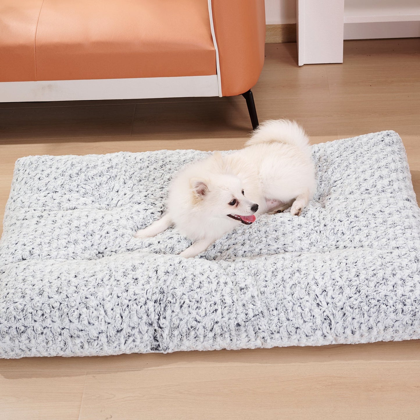 Thickened Rose Velvet Dog Bed – Soft Plush Washable Pet Kennel Mat (Grey)