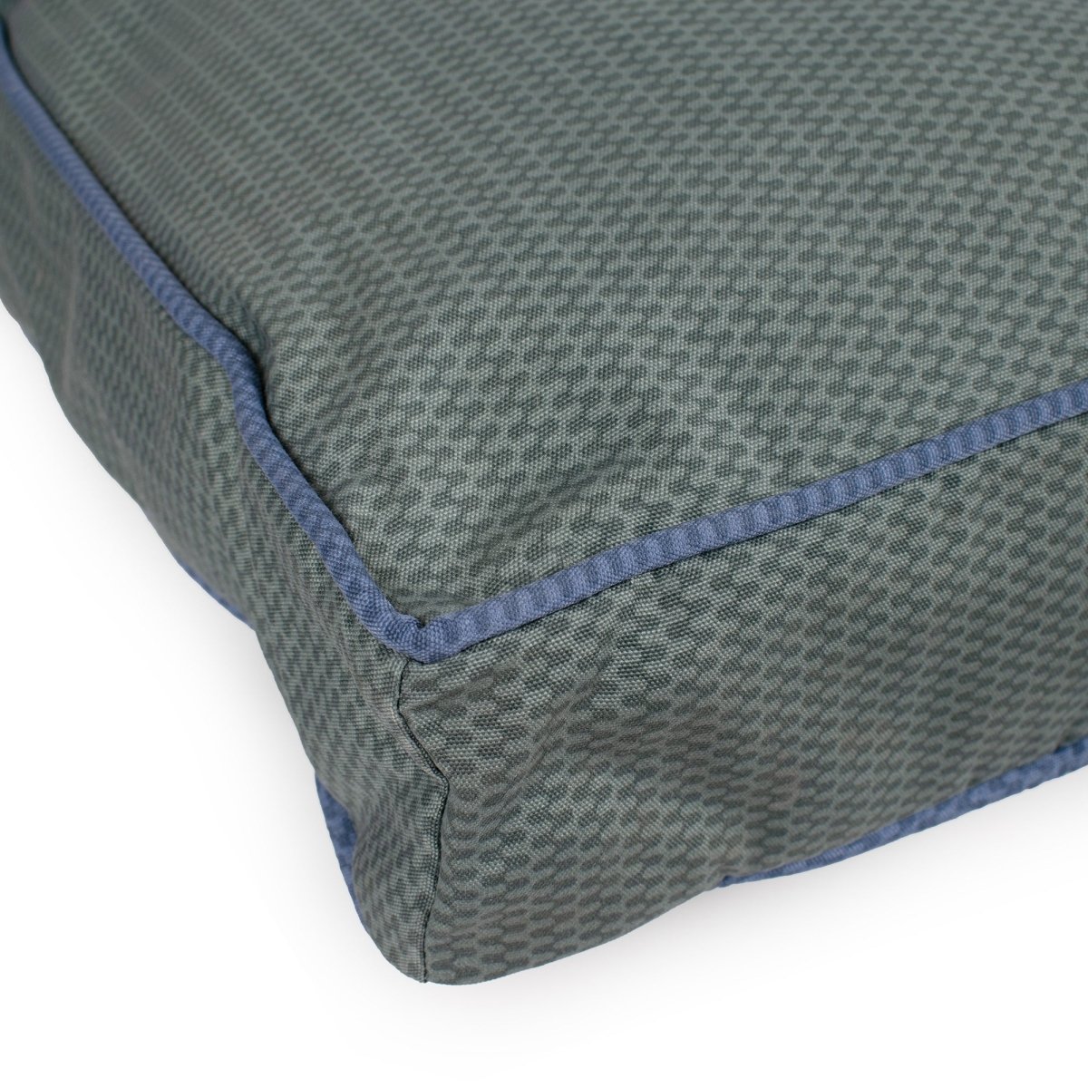 GreenDog Pet Napper – Checkered Wave | Eco-Friendly Recycled Dog Bed with Water-Resistant Fabric & Washable Cover
