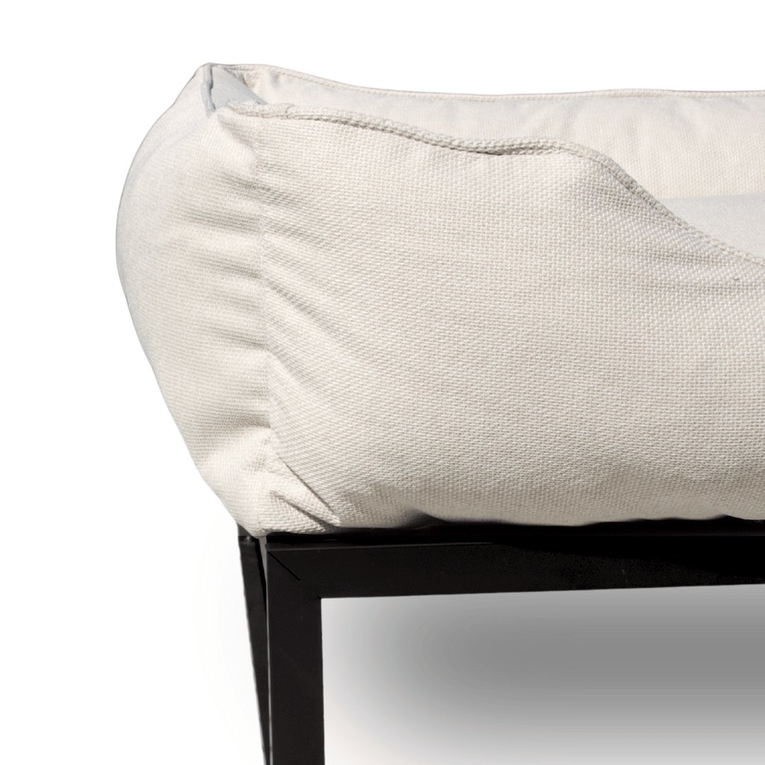 The FÜZI Elevated Dog Bed – Oat Performance Fabric on Black Metal Base (S/M/L/XL)