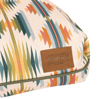 Pendleton All Season Pet Napper | Indoor/Outdoor UV & Water-Resistant Dog Bed with Washable Cover
