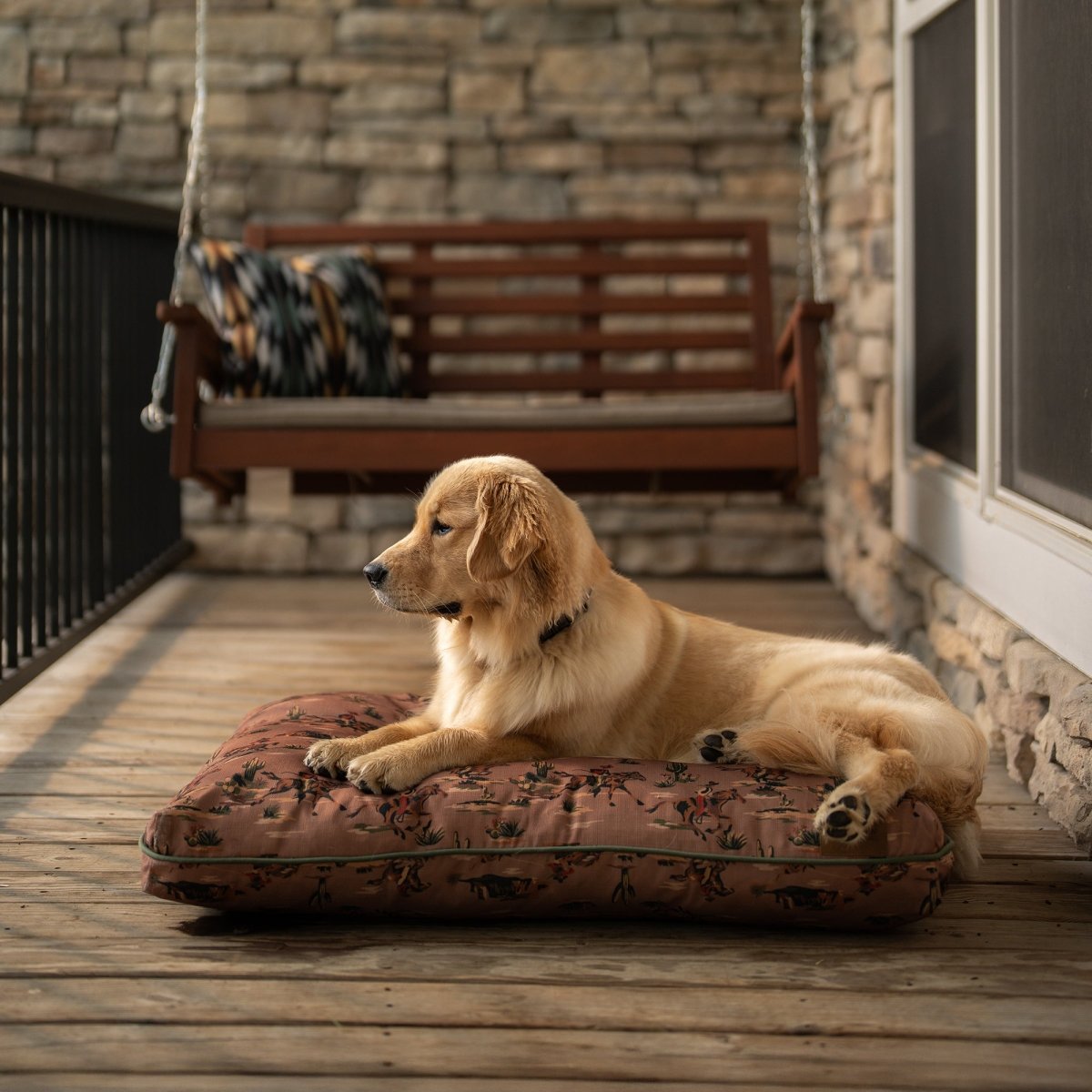 Pendleton All Season Pet Napper | Indoor/Outdoor UV & Water-Resistant Dog Bed with Washable Cover