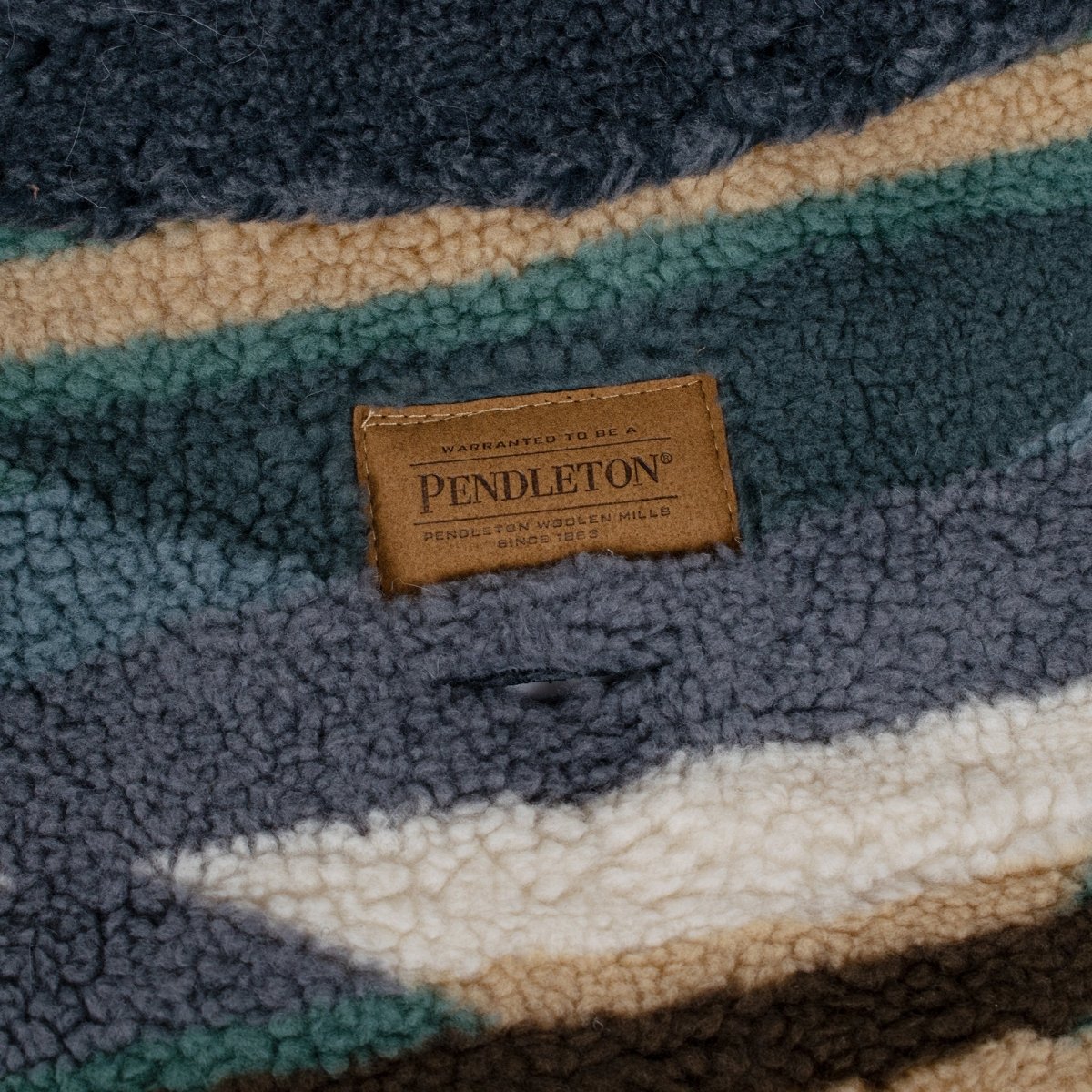 Pendleton Berber Dog Coat | Reversible Plush 370 GSM Berber Jacket with Adjustable Closures & Leash Access