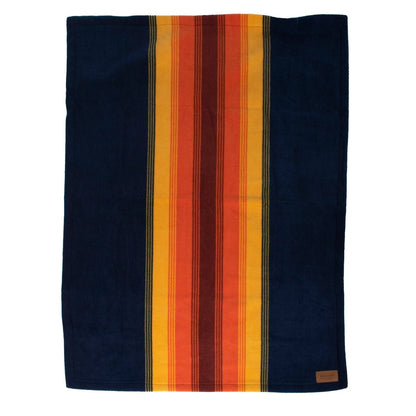 Pendleton National Park Crate Blanket | Non-Pill Polar Fleece Travel Throw for Pets — Machine Washable