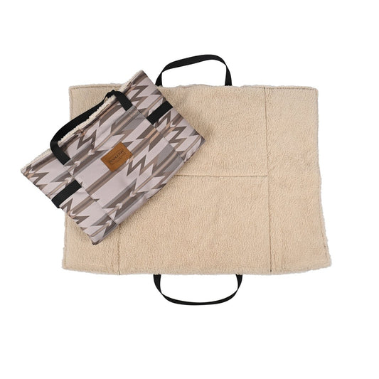 Pendleton Travel Bed Tote | Foldable Water-Resistant Dog Travel Bed with Sherpa Lining