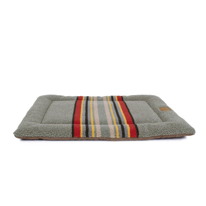 Pendleton Vintage Camp Comfort Cushion | Reversible Berber & Canvas Dog Bed for Home, Crates & Travel