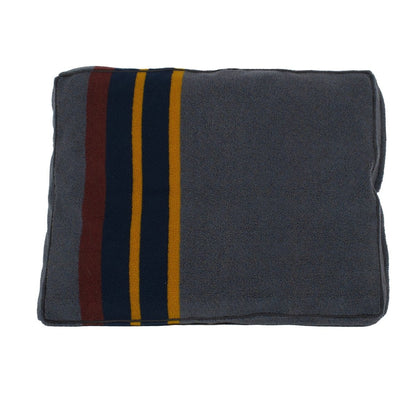 Pendleton Vintage Camp Pet Napper | Berber Dog Bed with Recycled Fill or Memory Foam & Removable Cover