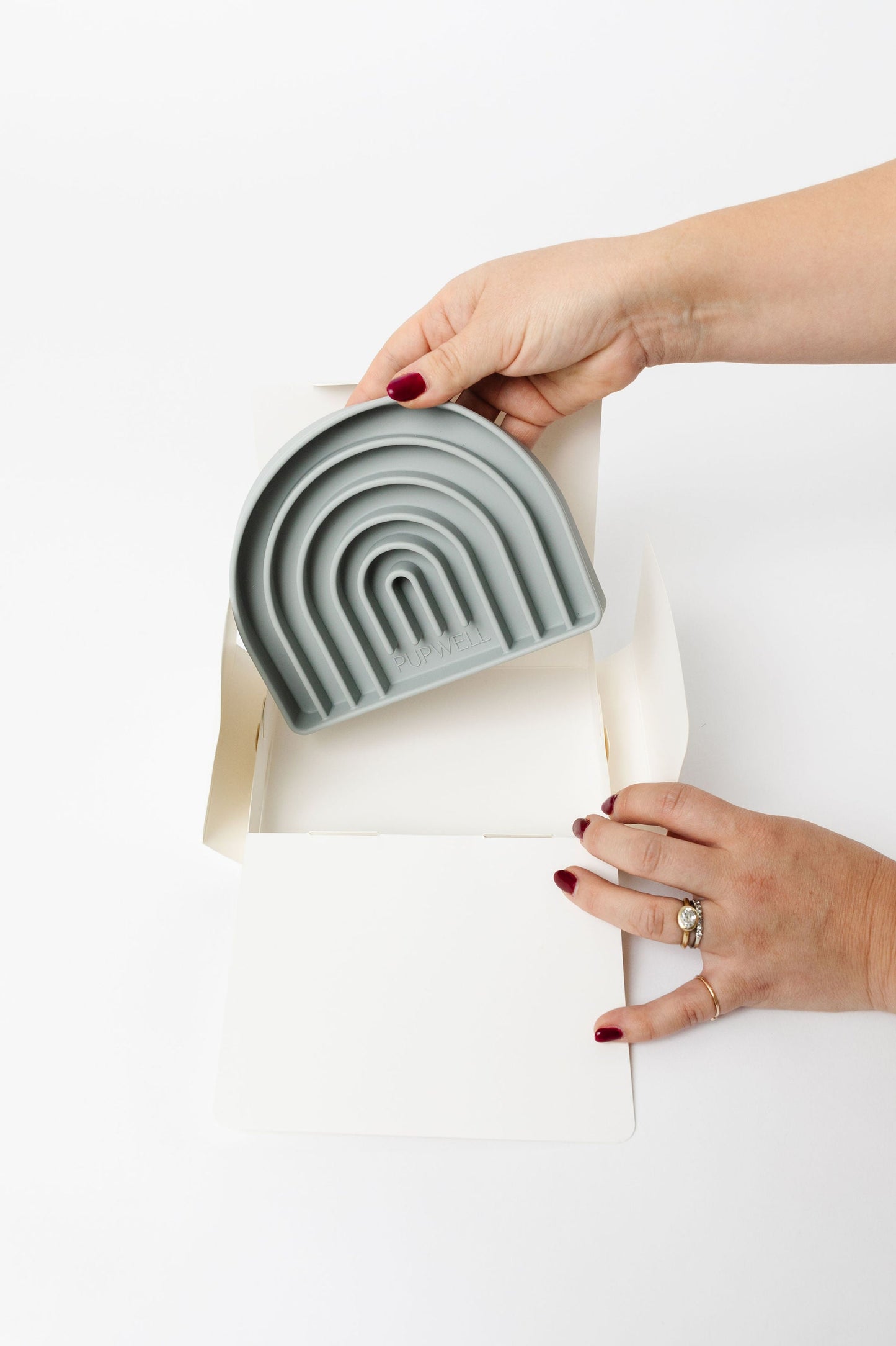 Happy Feelings Lick Mat & Slow Feeder for Dogs – Pupwell