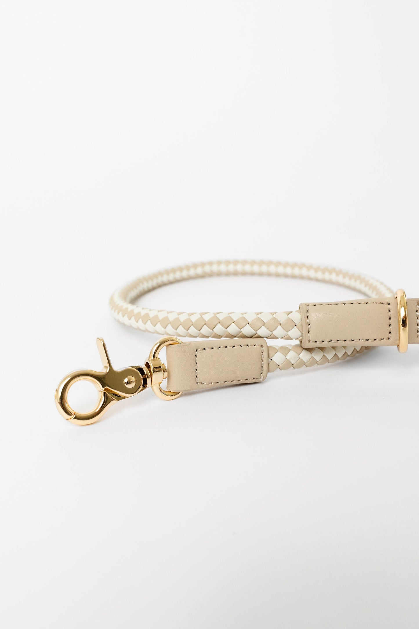 City Walk Kit – 3-Piece Dog Walking Set (Leash, Waste Bag Holder & Treat Pouch) | Pupwell