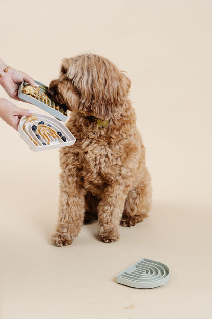 Happy Feelings Lick Mat & Slow Feeder for Dogs – Pupwell
