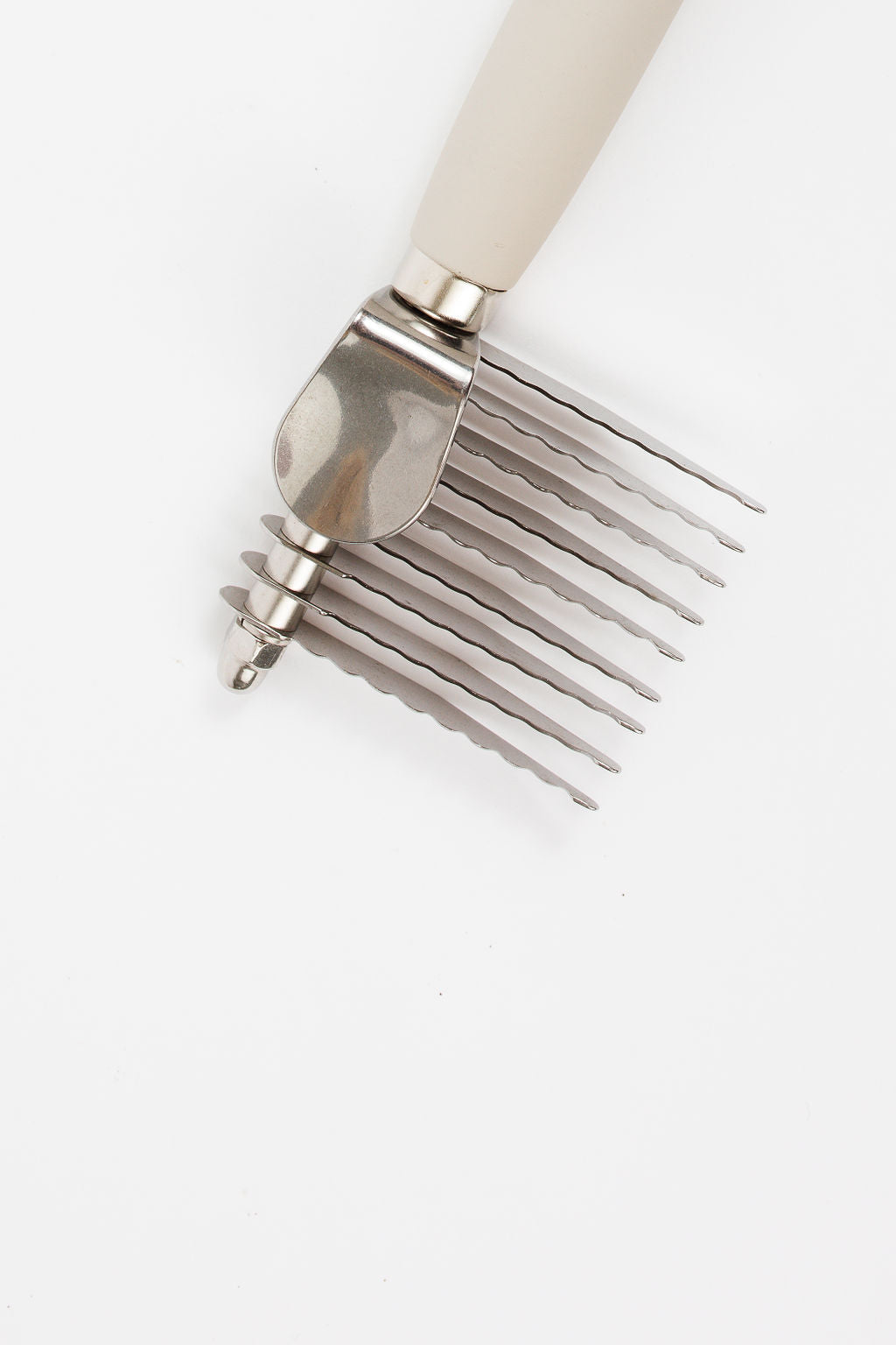 Pupwell Detangler Comb – Dematting Tool for Knots & Mats