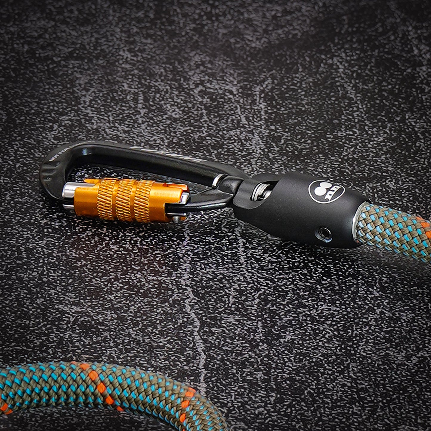 Customizable Double Ended Go Anywhere© Dog Leash – 3–7ft | Tuenne